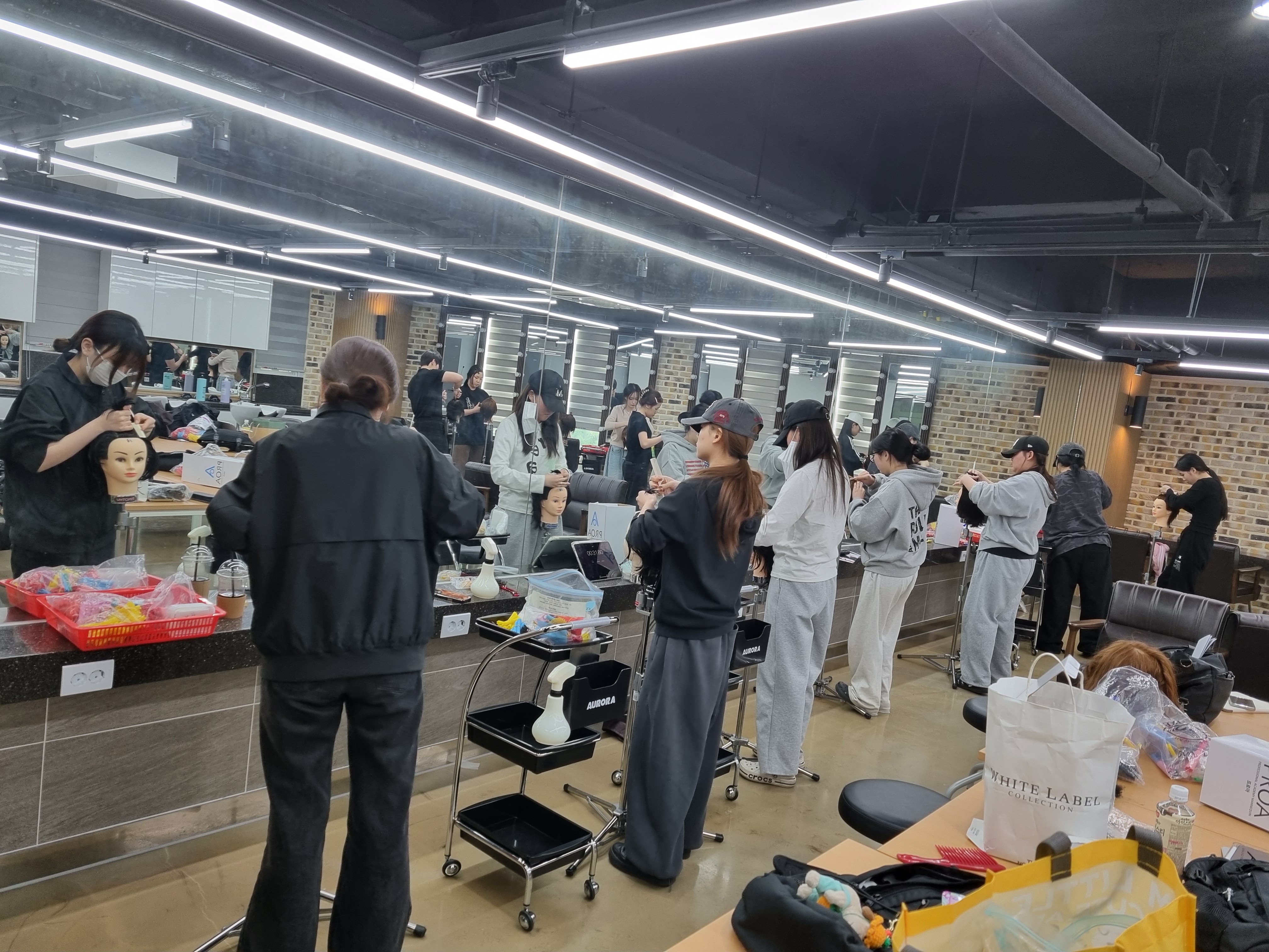 4월 15일 헤어기초펌 실습현장